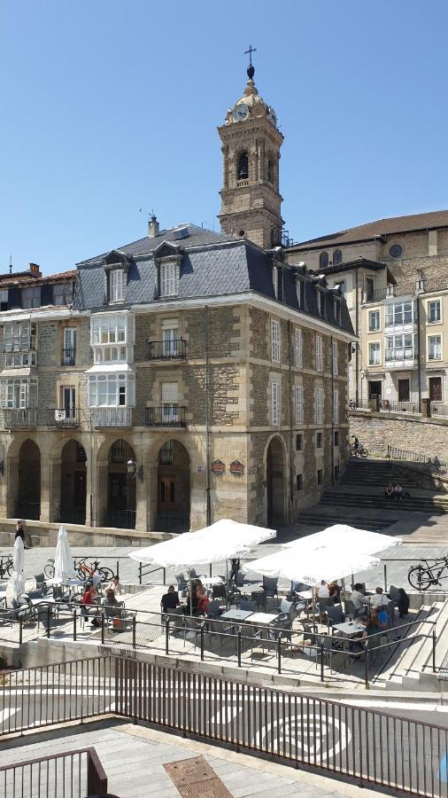 Hostal del Arquitecto Vitoria-Gasteiz Exterior foto
