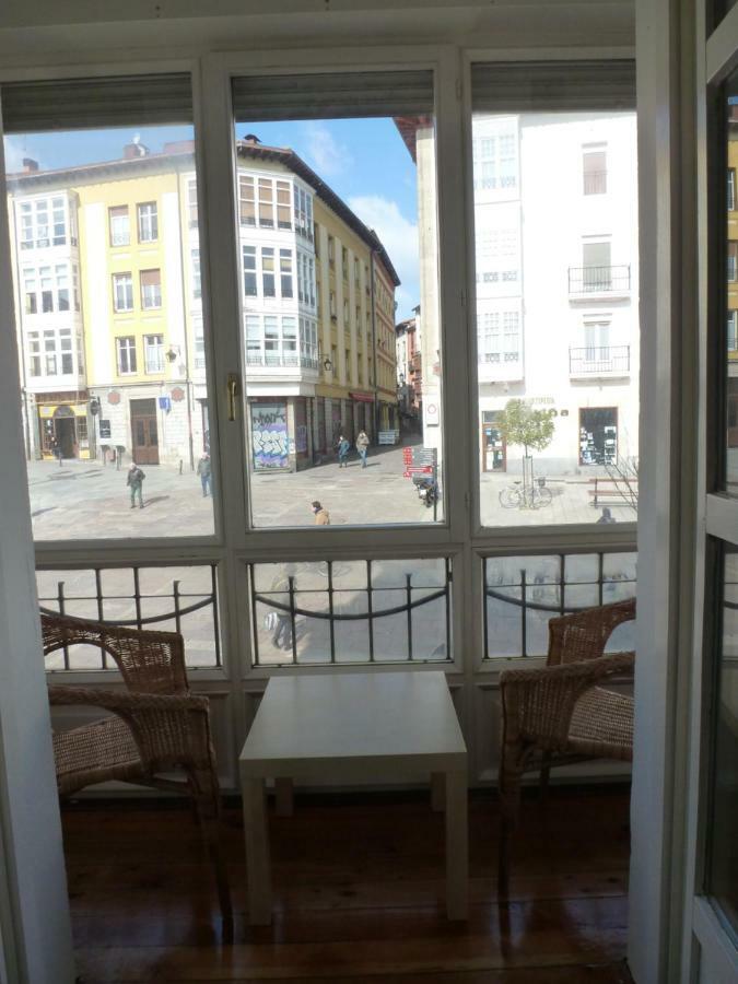 Hostal del Arquitecto Vitoria-Gasteiz Exterior foto